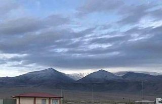 Iğdır’da kar ve fırtına etkili oluyor