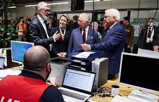 İngiltere Kralı III. Charles, Ukraynalı mültecilerle...