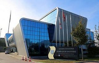 İnşaat çeliğine "karot testi" çalışması...