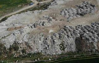 İskenderun’da enkazın kaldırıldığı döküm...