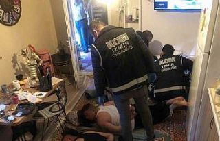 İzmir polisinden suç örgütüne "Akbaba Operasyonu"