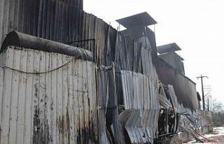 İzmir’de döküm fabrikasında korkutan yangın