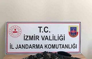 İzmir’de nefes kesen ruhsatsız silah operasyonu:...