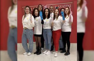 İzmirli öğrenciler ‘Rengimiz Belli Olsun” dedi