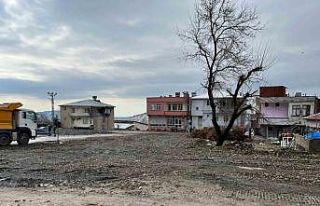 İzmit Belediyesi afet toplanma alanı oluşturuyor