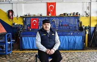 İznik’te yarım asırdır traktörlere hayat veriyor