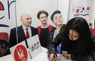 Kariyer Ofisi’nden kariyer günlerine katkı
