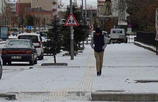 Kars’a kış geri geldi