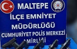 Kartal’da silah ticareti yapan şahıs operasyonla...