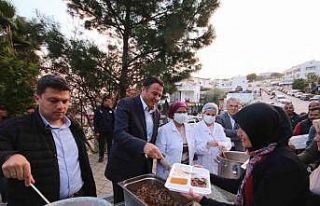 Kaş’ta geleneksel iftar buluşması
