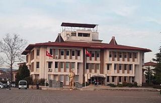 Kaymakamlıkta odasında ölü bulundu