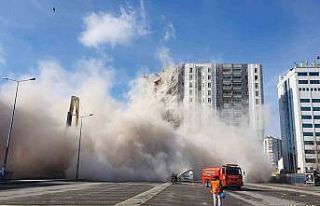 Kayseri’de ağır hasarlı yapı sayısı bin 96’ya...