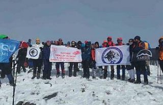 Kayserili Dağcılar Çanakkale Şehitlerini andı