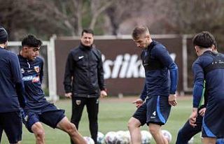 Kayserispor, İstanbul yolcusu