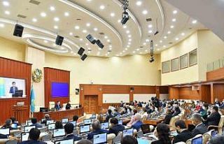 Kazakistan’da hükümet istifa etti