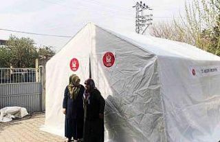 Keçiören Belediyesinin çadırları kuruldu, hizmete...