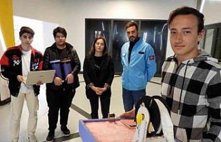 Kepezli liseliler bilim yarışması finalinde