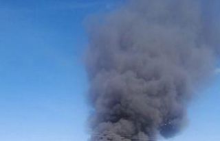 Kimya fabrikasında yine patlama ve yangın