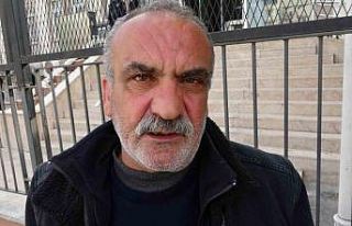 Kız öğrenciler, 14 yaşındaki kızı saçlarından...