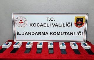 Kocaeli’de 8 adet kaçak telefon ele geçirildi