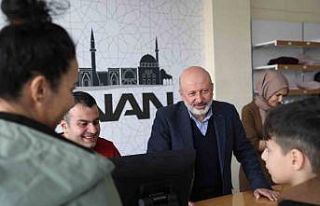 Kocasinan’dan depremzedelere giysi ve iaşe desteği