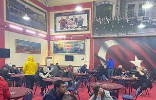 "Kolpaçino kumarhanesi"ne operasyon