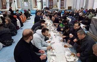 Kütahya İHH’dan "Ümmet iftarı"