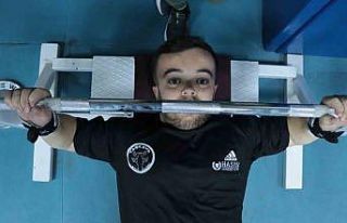 Lokantada yemek yerken keşfedildi, Türkiye şampiyonu...