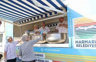 Marmaris Belediyesi Ramazan geleneğini bozmadı