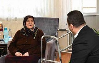 Mavi kapaklar depremzede vatandaşın umudu oldu