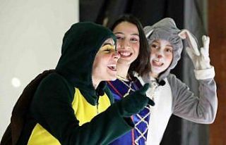 Menteşe Belediyesi depremzede çocuklara moral oldu