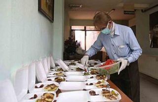 Merkezefendi’de depremzedelere gönül sofrası...