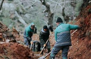 Merkezefendi’de tarımsal sulama kanalları temizleniyor