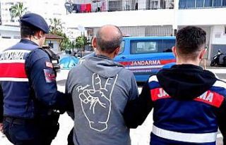 Mersin’de fuhuş operasyonu: 3 tutuklama