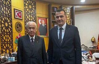 MHP’den Aydın’da aday adaylığını açıklayan...