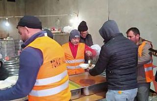 Mobil fırın ve mutfak deprem bölgesinde kalıcı...