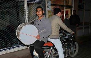 Motorize Ramazan davulcu ekipleri mesaiye başladı