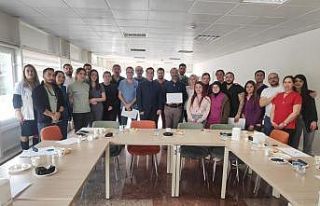 Muğla’dan deprem bölgesine gönüllü giden sağlık...