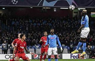 Napoli, Şampiyonlar Ligi’nde ilk kez çeyrek finalde