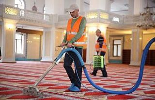 Nilüfer’deki ibadethanelerde temizlik zamanı