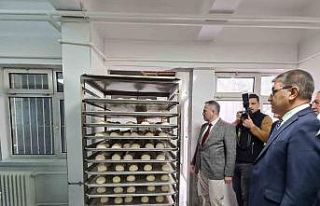 Öğrenciler günde 5 bin ekmek üretecek