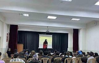 Öğrencilere akran zorbalığı eğitimi