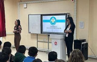 Öğrencilere sivrisinekle mücadele semineri verildi