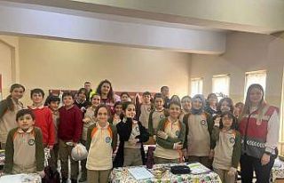 Öğrencilere suçtan korunma yöntemleri anlatılıyor