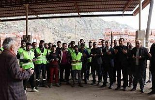 Oltu Tuğla Fabrikası deprem nedeni ile üretime...