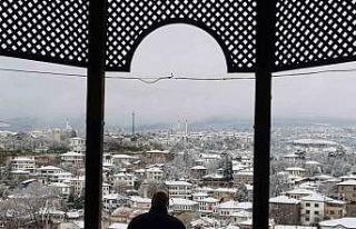 Osmanlı kenti Safranbolu kar manzaralarıyla kendine...
