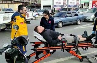 Otomobil ile motosiklet çarpıştı: 1 yaralı