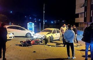 Otomobil ile motosiklet çarpıştı: 2 yaralı