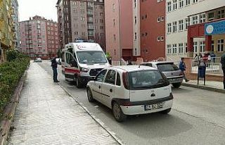 Otomobilin çarptığı öğrenci yaralandı