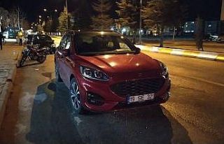 Otomobilin çarptığı yaya yaralandı